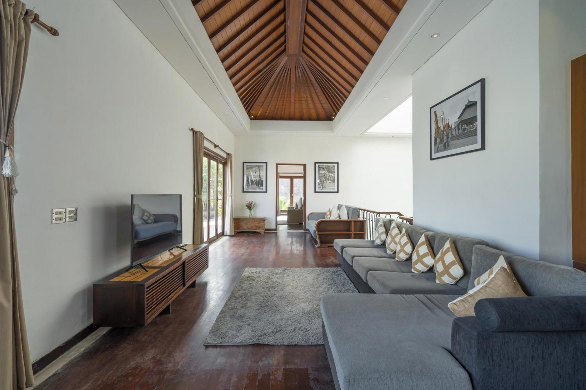 Villa Kaira Estate Canggu Екстериор снимка