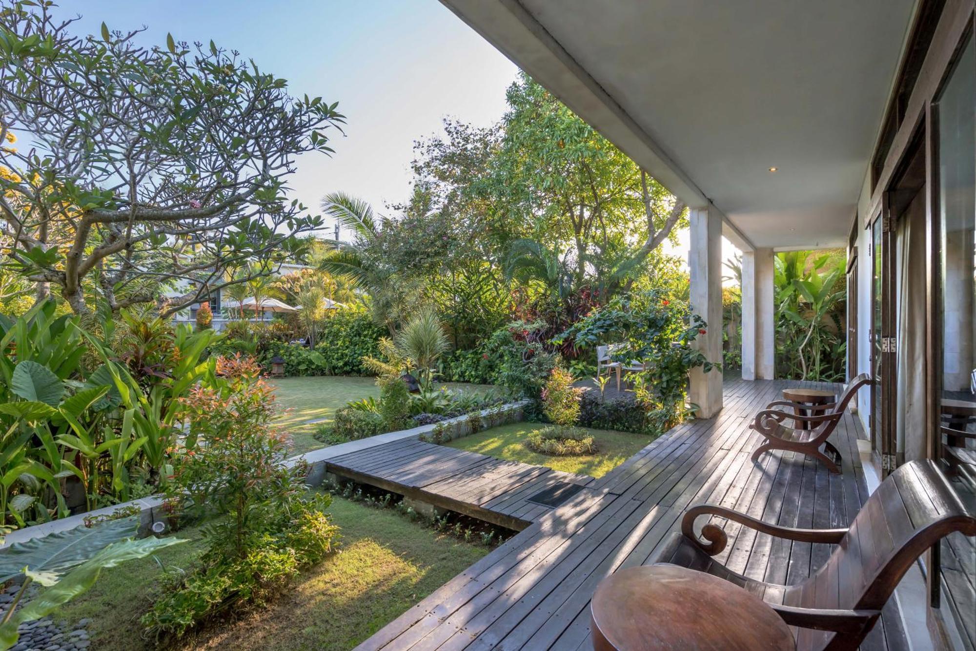 Villa Kaira Estate Canggu Екстериор снимка
