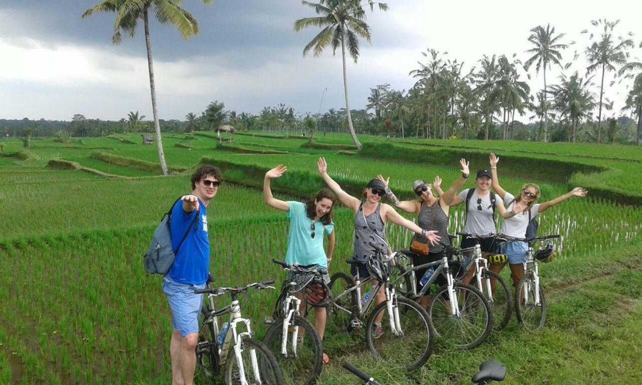 Villa Kaira Estate Canggu Екстериор снимка